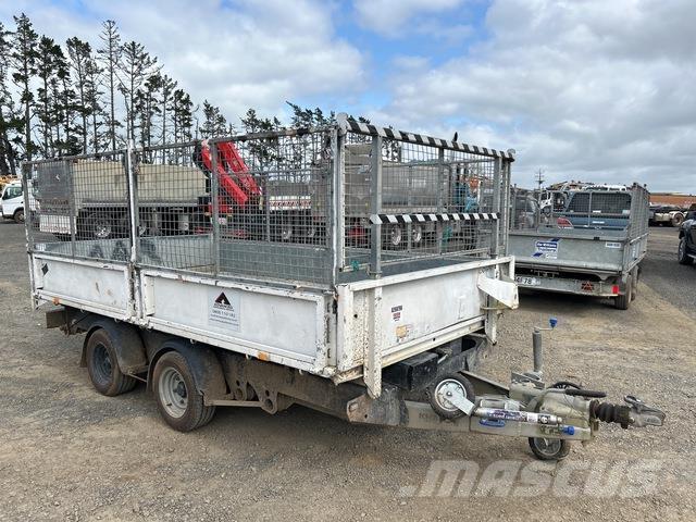 Ifor Williams  Reboques de transporte Auto