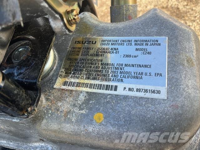 Isuzu C240 Motores