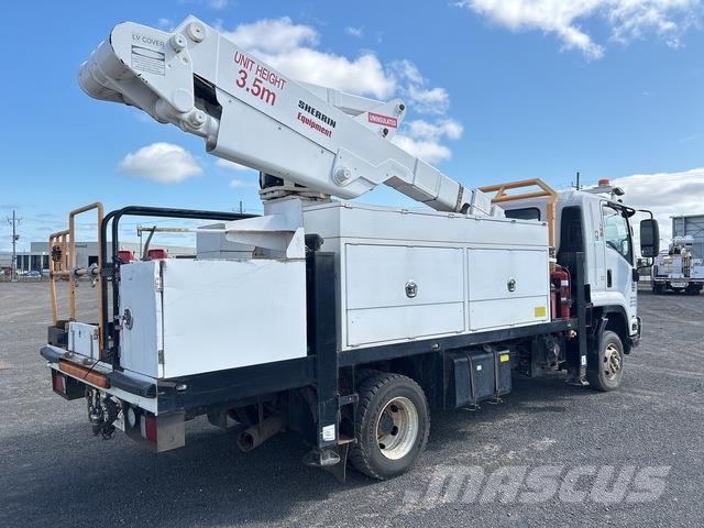 Isuzu FRR600 Plataformas aéreas montadas em camião