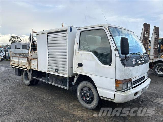 Isuzu NPR 350 Camiões estrado/caixa aberta