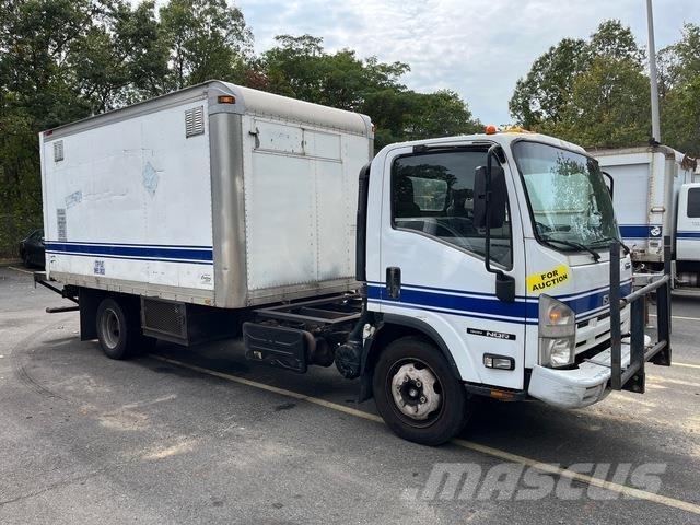 Isuzu NQR Camiões de caixa fechada