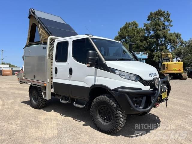 Iveco Daily Camiões estrado/caixa aberta