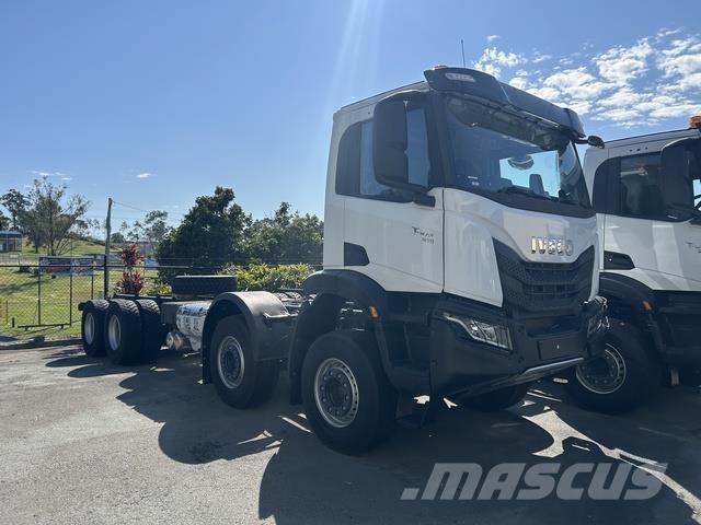 Iveco T Way Camiões de chassis e cabine
