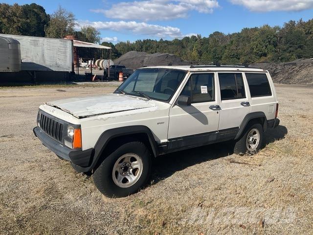 Jeep Cherokee Carros Ligeiros