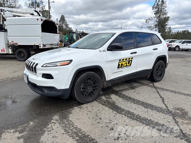 Jeep Cherokee Carros Ligeiros