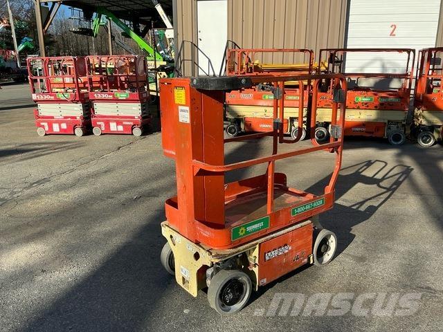 JLG 1230ES Plataformas de Mastro Vertical