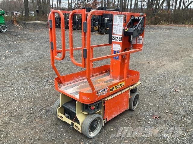 JLG 1230ES Plataformas de Mastro Vertical