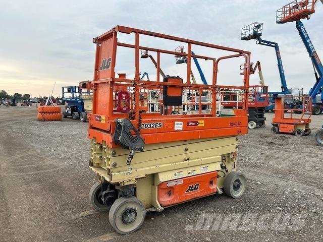 JLG 2032ES Elevadores de tesoura