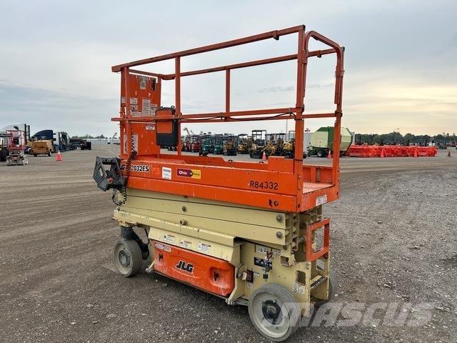 JLG 2032ES Elevadores de tesoura