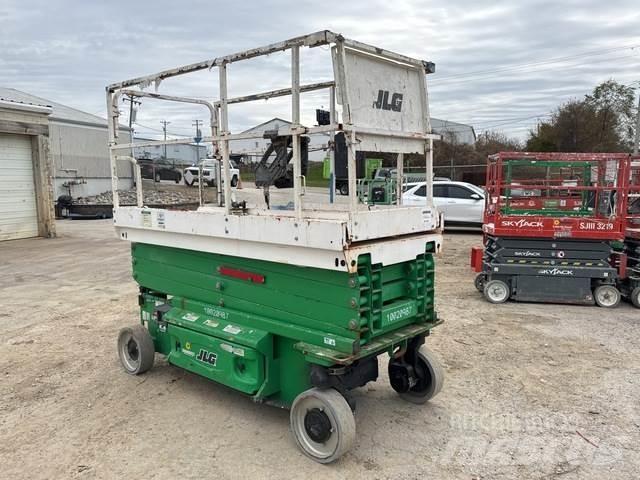 JLG 2646ES Elevadores de tesoura