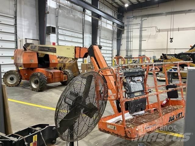 JLG 660SL Elevadores braços articulados