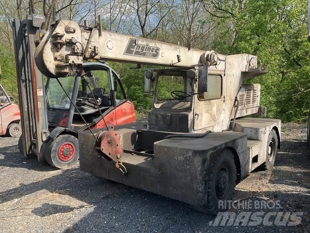 JLG 886 Outras gruas