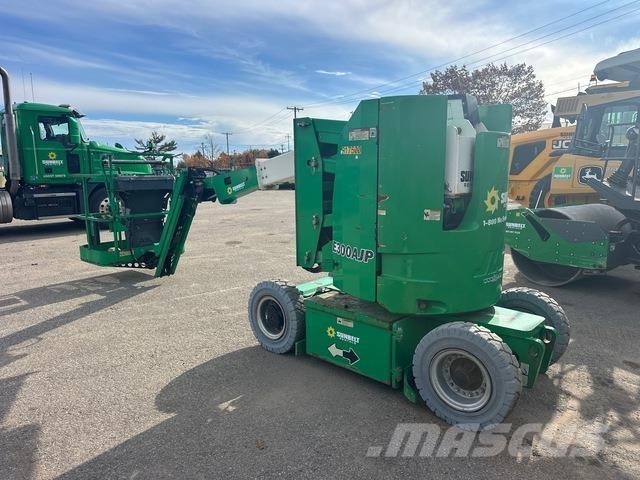 JLG E300 AJP Elevadores braços articulados