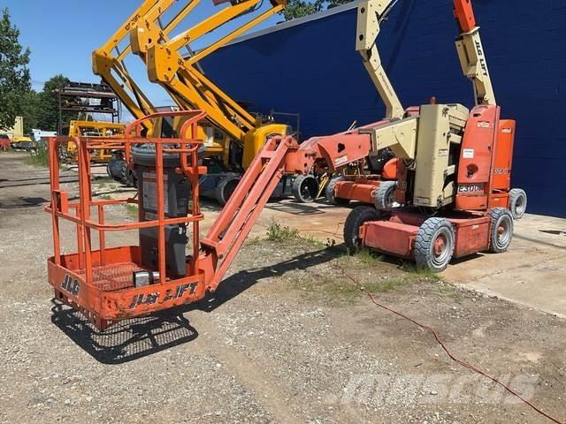 JLG E300AJP Elevadores braços articulados