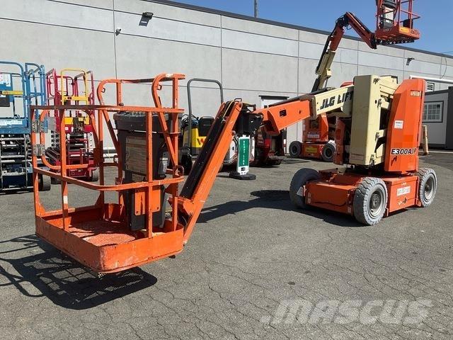 JLG E300AJP Elevadores braços articulados