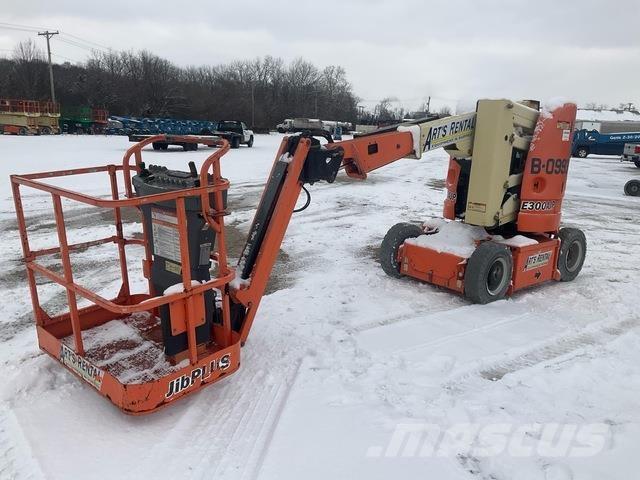 JLG E300AJP Elevadores braços articulados
