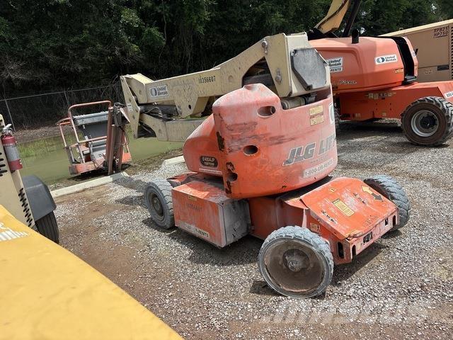 JLG E400AJP Elevadores braços articulados