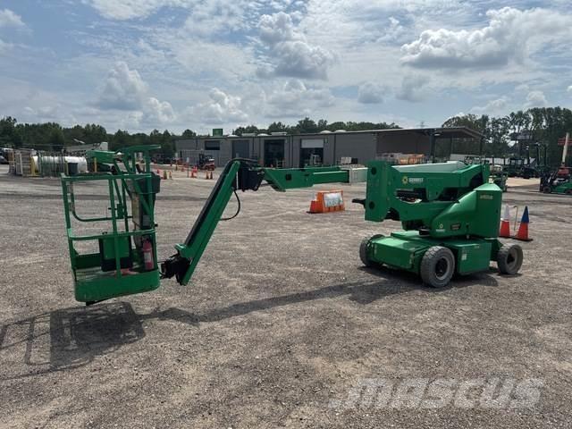JLG E400AJPN Elevadores braços articulados
