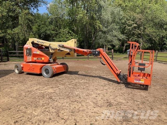 JLG E400AJPN Elevadores braços articulados