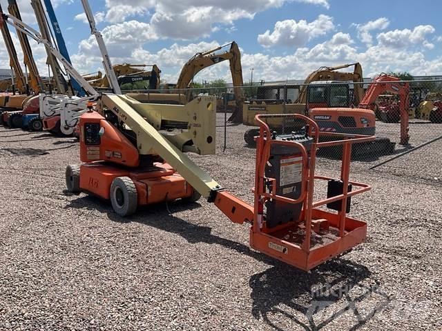 JLG E400AN Elevadores braços articulados