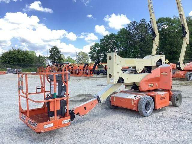 JLG E400AN Elevadores braços articulados