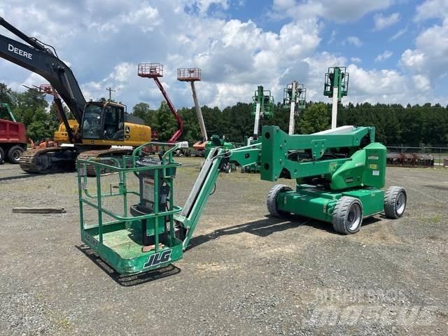 JLG E450AJ Elevadores braços articulados