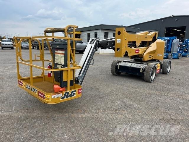 JLG E450AJ Elevadores braços articulados