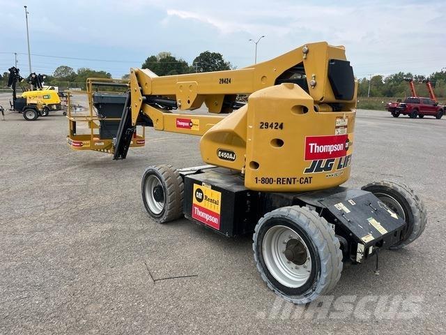 JLG E450AJ Elevadores braços articulados