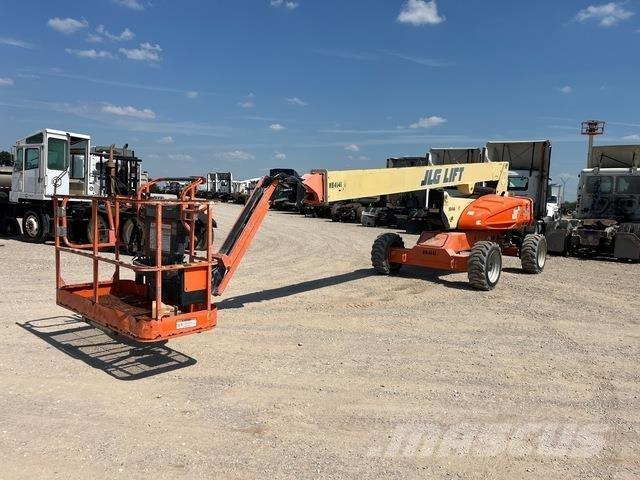 JLG M600JP Elevadores braços articulados
