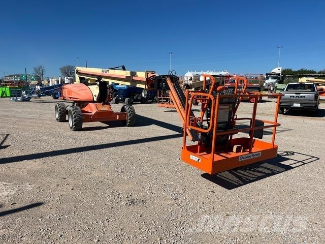 JLG M600JP Elevadores braços articulados