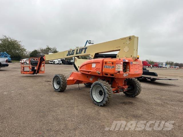 JLG M600JP Elevadores braços articulados