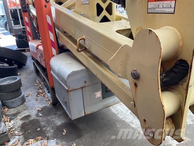 JLG X600AJ Elevadores braços articulados