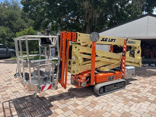 JLG X600AJ Elevadores braços articulados