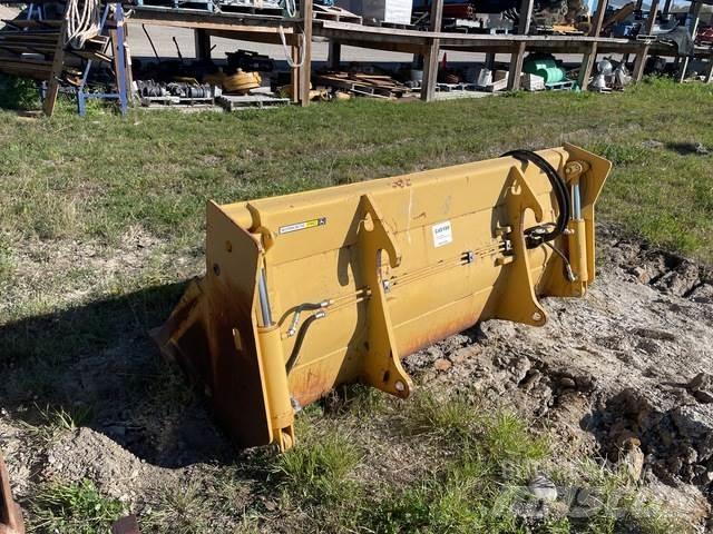 John Deere  Retroescavadoras