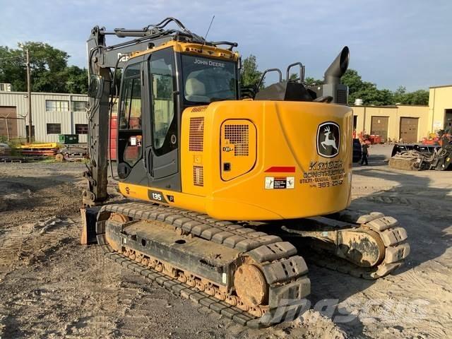 John Deere 135 Escavadoras de rastos