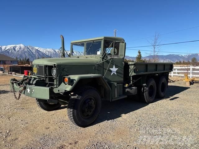 Kaiser M35A2 Camiões de caixa fechada