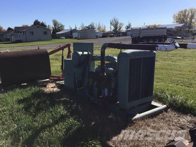 Kato  Geradores Diesel