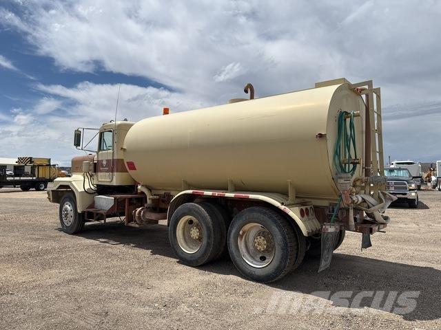 Kenworth C500 Auto-tanques