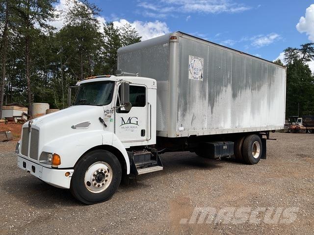 Kenworth T300 Camiões de caixa fechada
