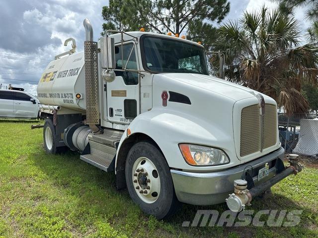 Kenworth T370 Auto-tanques