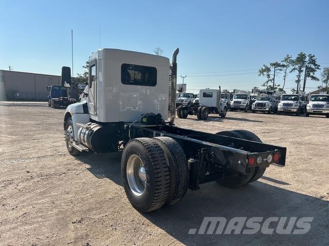 Kenworth T370 Cabines e interior