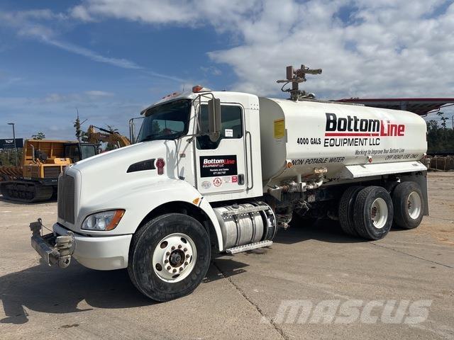 Kenworth T370 Auto-tanques