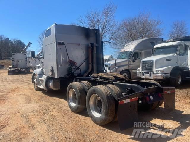 Kenworth T660 Tractores (camiões)