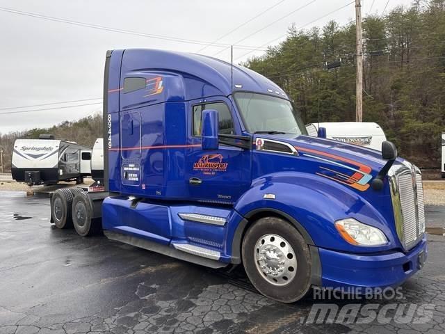 Kenworth T680 Tractores (camiões)