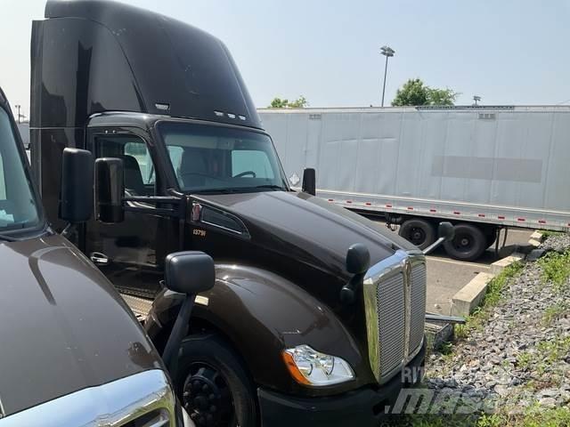 Kenworth T680 Tractores (camiões)