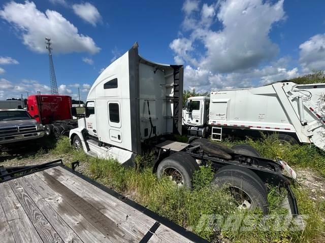 Kenworth T680 Tractores (camiões)