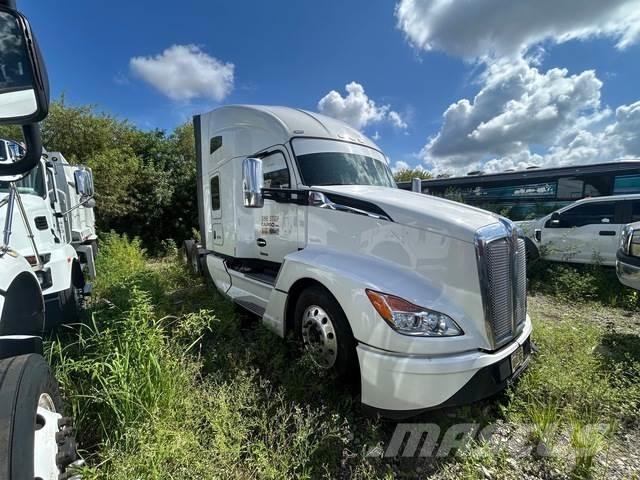 Kenworth T680 Tractores (camiões)