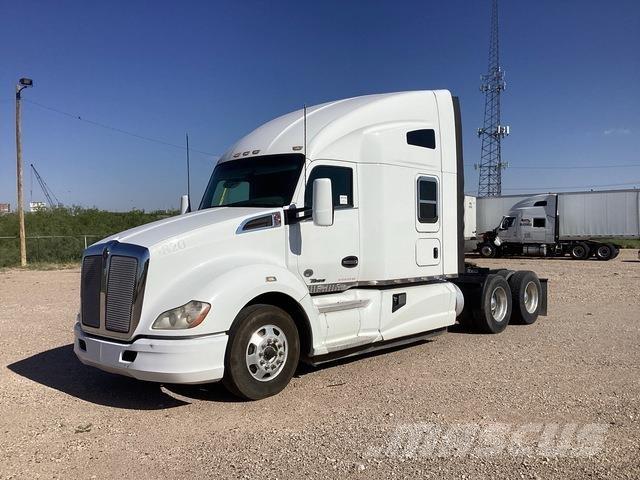Kenworth T680 Tractores (camiões)