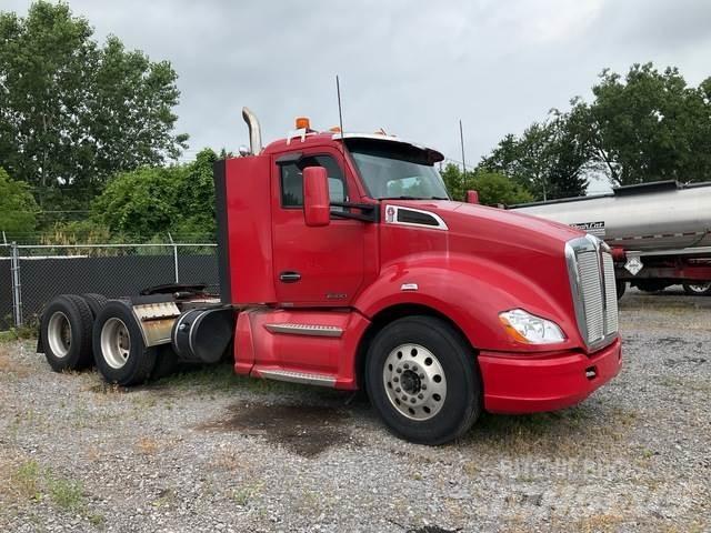 Kenworth T680 Tractores (camiões)