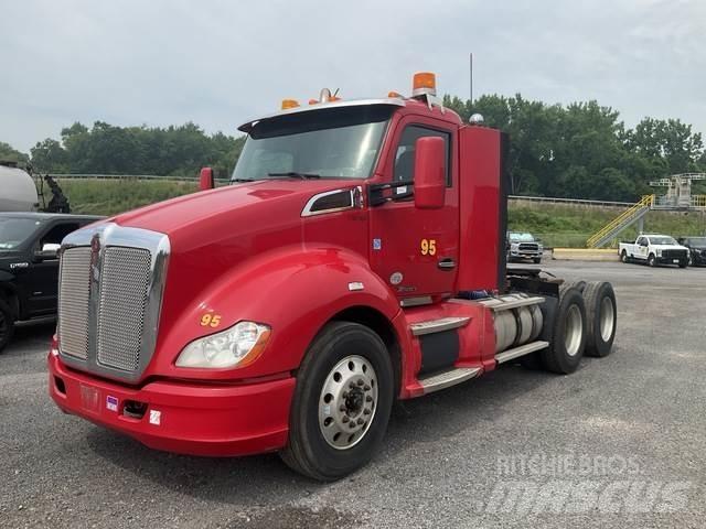 Kenworth T680 Tractores (camiões)